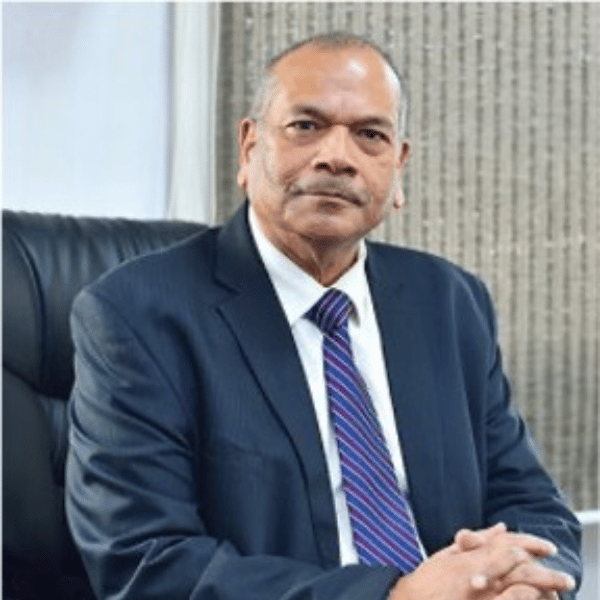 Dr. Vikram<br>
Singh