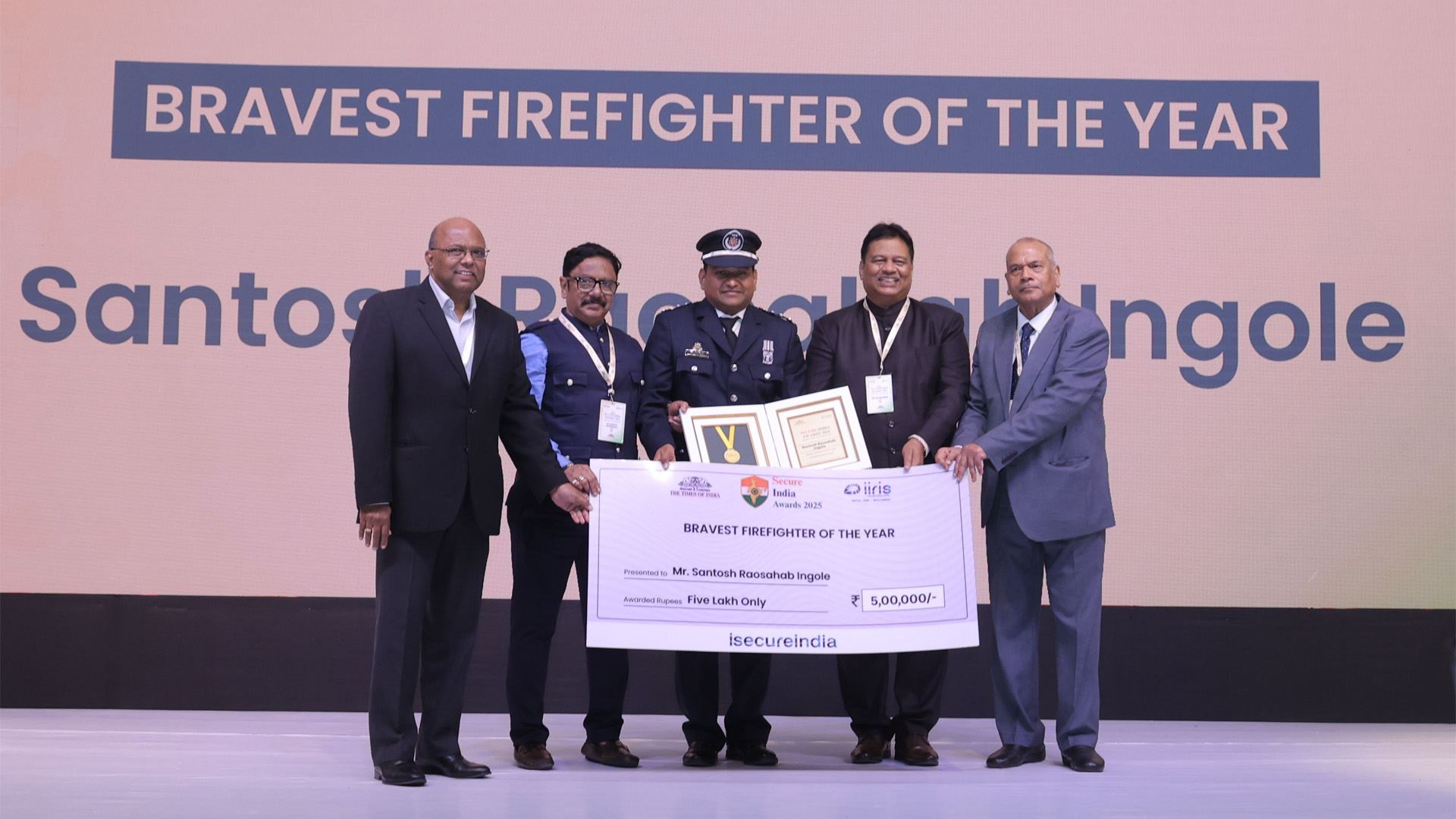 BRAVEST FIREFIGHTER OF THE YEAR_Santosh Raosahab Ingole